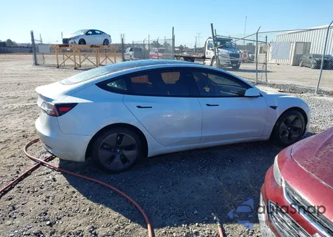 2021 Tesla Model 3 Standard Range Plus Rear-Wheel Drive из США, поврежденный, VIN 5YJ3E1EA0MF919316